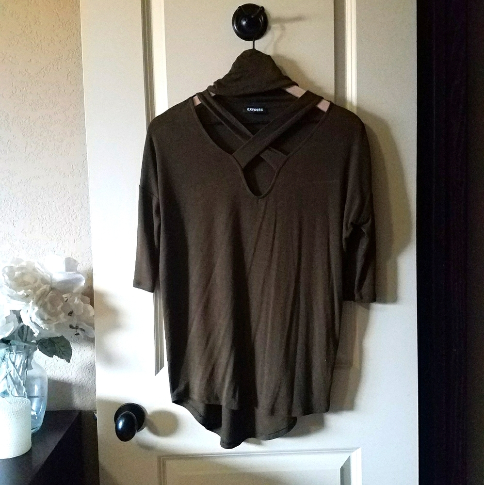 Express Green Top